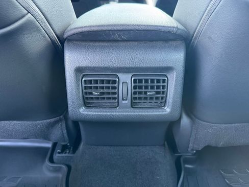 Used 2022 Toyota Camry XSE image 11