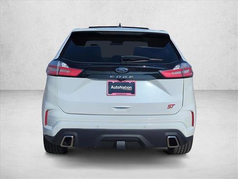 Used 2024 Ford Edge ST w/ Equipment Group 401A image 9