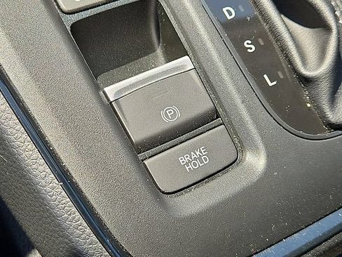 Used 2023 Honda CR-V LX image 25