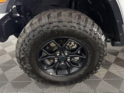 Used 2023 Jeep Wrangler Unlimited w/ Cold Weather Group AWD/4WD image 12