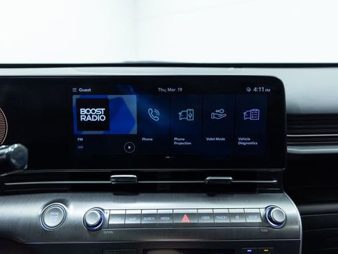 Used 2025 Hyundai Kona SEL image 16