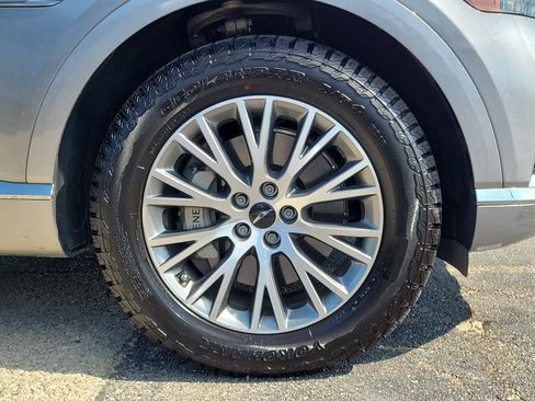 Used 2025 Genesis GV80 2.5T Standard AWD/4WD image 5
