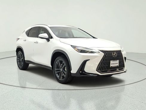 Used 2024 Lexus NX 450h+ AWD w/ Vision Package image 3