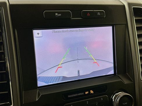 Used 2019 Ford F150 XLT w/ Equipment Group 302A Luxury image 15