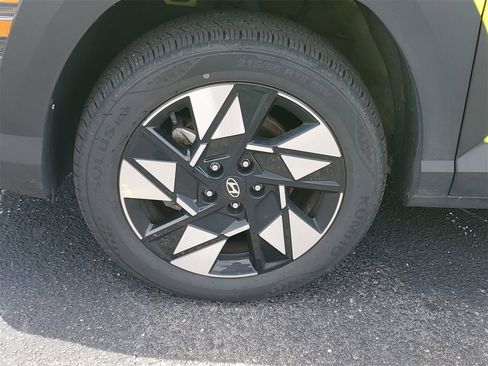 Used 2024 Hyundai Kona SEL w/ Convenience Package image 29