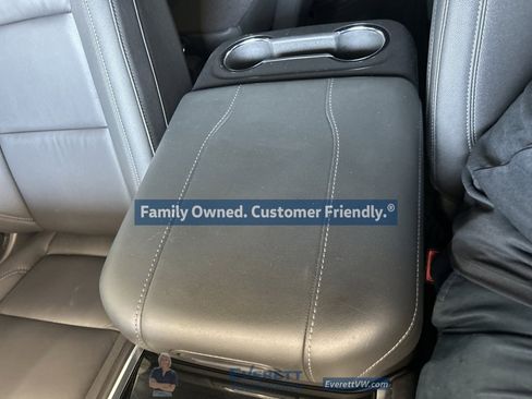 Used 2025 Chevrolet Tahoe Z71 w/ Z71 Off-Road Package image 19