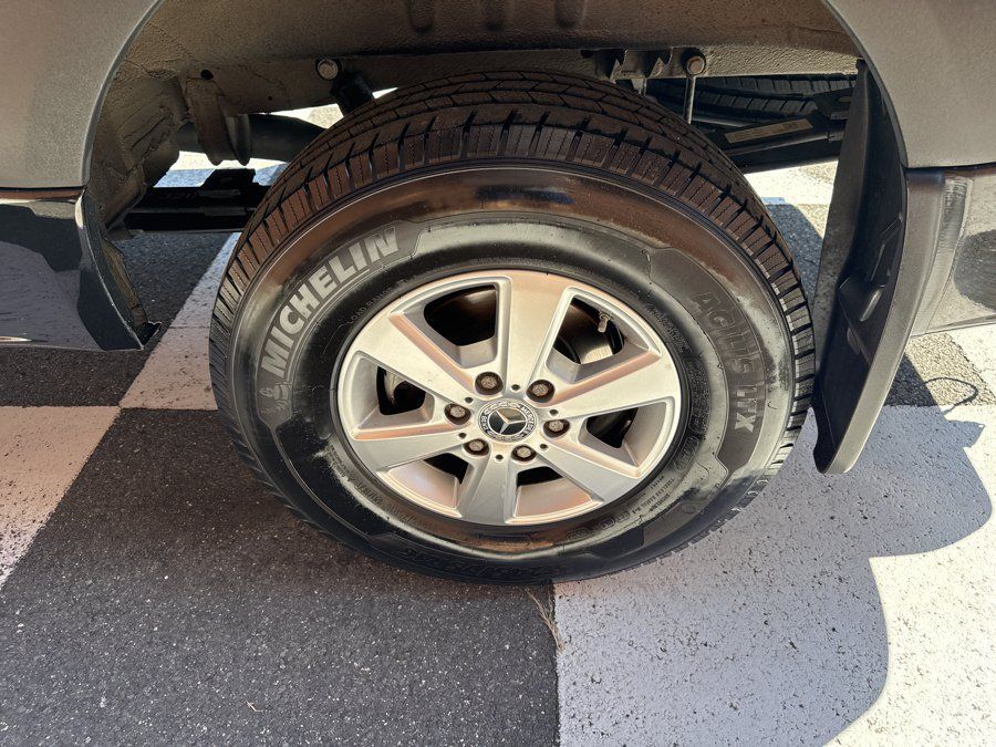 Used 2020 Mercedes-Benz Sprinter 2500 image 13