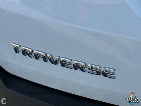 Certified 2023 Chevrolet Traverse LT FWD image 9