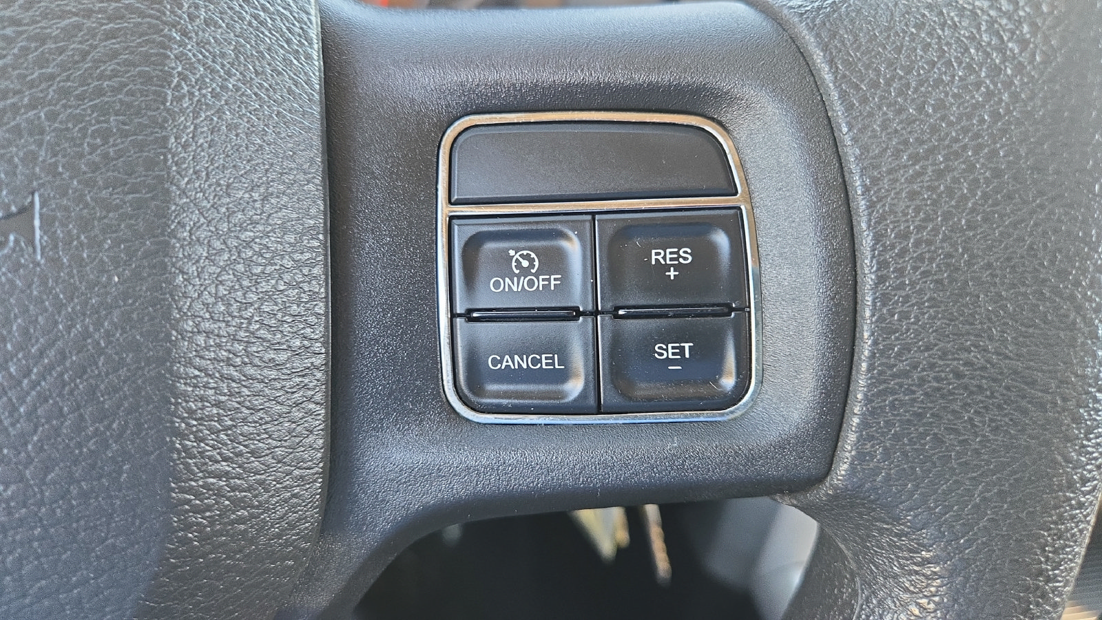 Used 2012 RAM 1500 Classic SLT AWD/4WD image 18