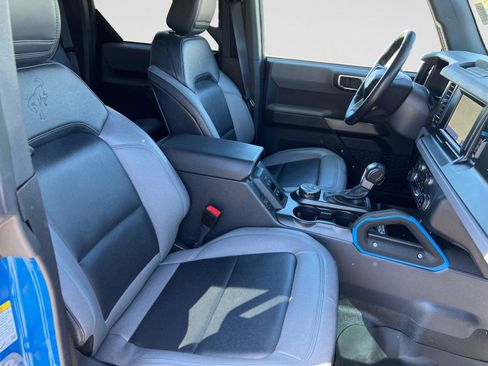 Used 2023 Ford Bronco Black Diamond AWD/4WD image 16