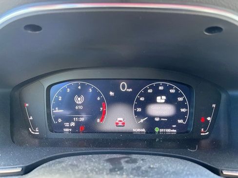 Used 2024 Acura Integra image 8