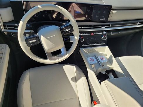 New 2026 Hyundai Santa Fe SE image 10