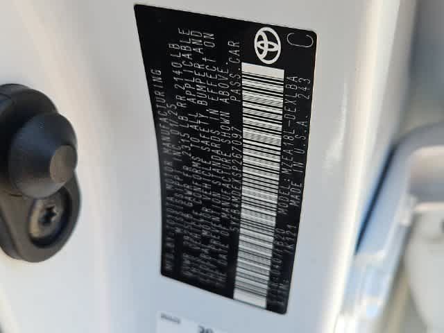 Certified 2025 Toyota Corolla LE FWD image 29