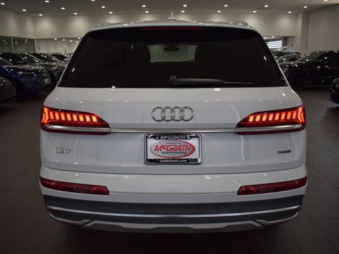 Used 2023 Audi Q7 3.0T Premium Plus w/ Premium Plus Package AWD/4WD image 6