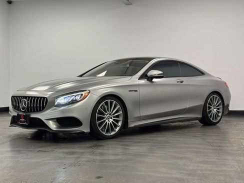 Used 2017 Mercedes-Benz S 550 4MATIC Coupe image 2