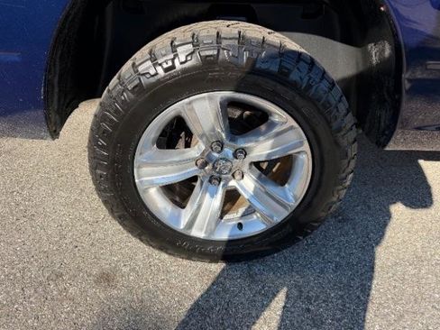 Used 2016 RAM 1500 Sport w/ Comfort Group image 12