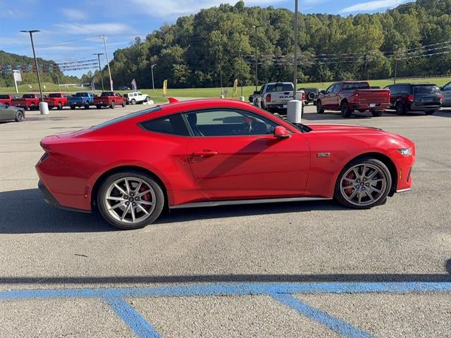 Used 2024 Ford Mustang GT Premium RWD image 1