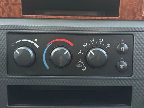 Used 2006 Dodge Ram 1500 Truck SLT w/ Trailer Tow Group image 29