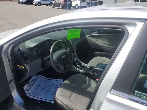 Used 2014 Hyundai Sonata GLS w/ Popular Equipment Group 2 FWD image 10