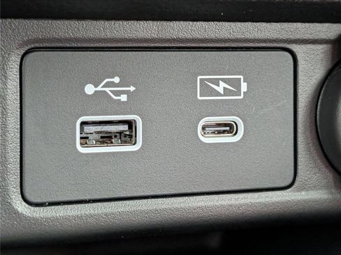 Used 2025 Acura Integra A-Spec image 27