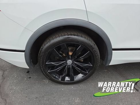 Used 2021 Volkswagen Tiguan SE R-Line AWD/4WD image 21