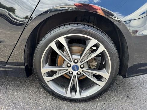 Used 2020 Ford Fusion Titanium AWD/4WD image 20
