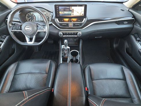 Certified 2024 Nissan Altima 2.5 SR w/ SR Premium Package image 16