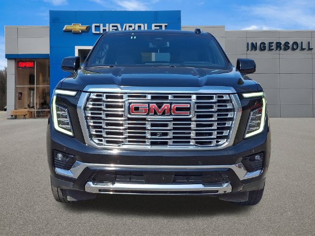 Used 2025 GMC Yukon Denali AWD/4WD image 23