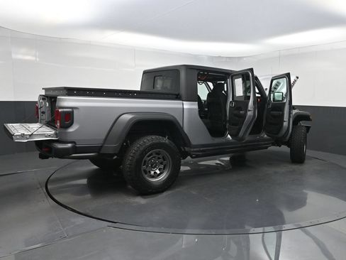 Used 2020 Jeep Gladiator Rubicon AWD/4WD image 40