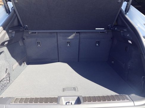 New 2026 Porsche Macan Turbo Electric image 22