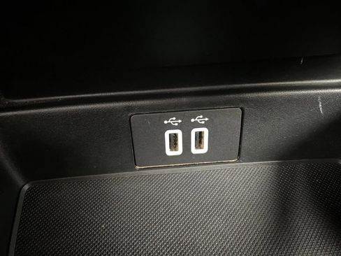 Certified 2019 Ford Ranger XLT w/ Equipment Group 302A Luxury image 30