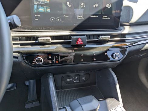 Certified 2026 Kia Sportage LX w/ LX Convenience Package image 24