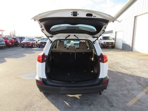 Used 2013 Toyota RAV4 XLE image 31