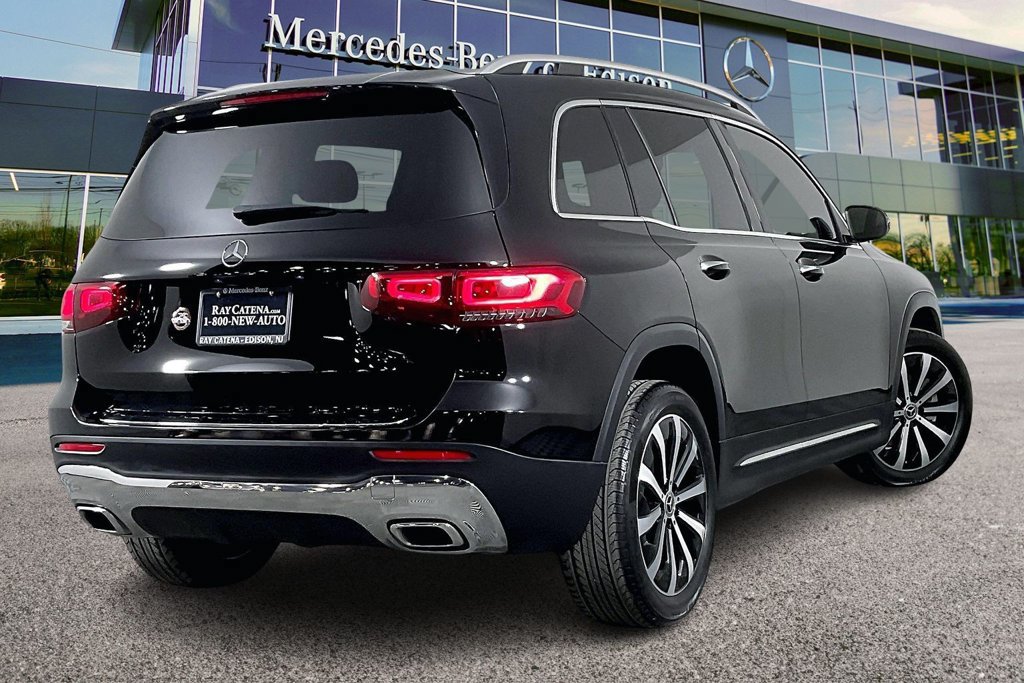Used 2023 Mercedes-Benz GLB 250 4MATIC image 10