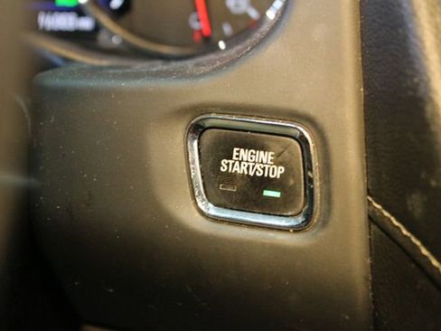 Used 2020 GMC Acadia SLT w/ GMC Pro Grade Package AWD/4WD image 27