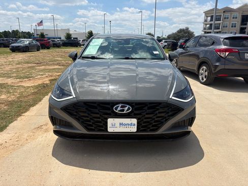 Used 2021 Hyundai Sonata SEL FWD image 3