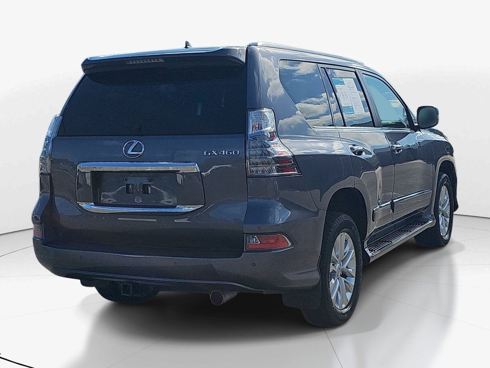 Used 2015 Lexus GX 460 w/ Premium Package AWD/4WD image 4