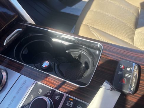 Used 2017 Land Rover Range Rover HSE image 79