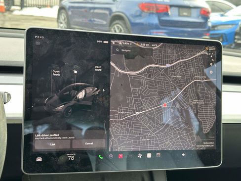 Used 2021 Tesla Model 3 Standard Range Plus image 19