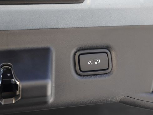 New 2025 Hyundai Ioniq 5 SEL image 4