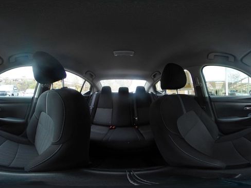 Used 2024 Nissan Sentra SV image 40