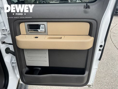 Used 2011 Ford F150 XLT w/ XLT Convenience Pkg image 25