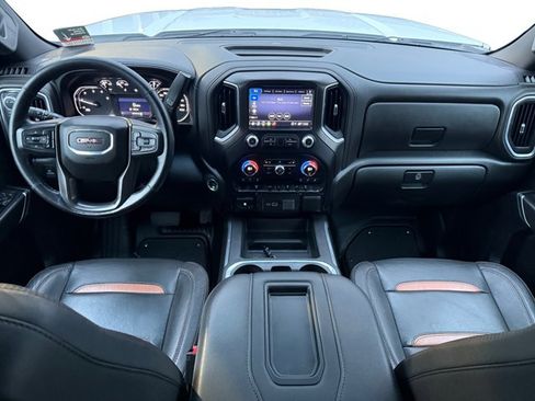 Used 2022 GMC Sierra 2500 AT4 w/ Gooseneck/5TH Wheel Package image 13