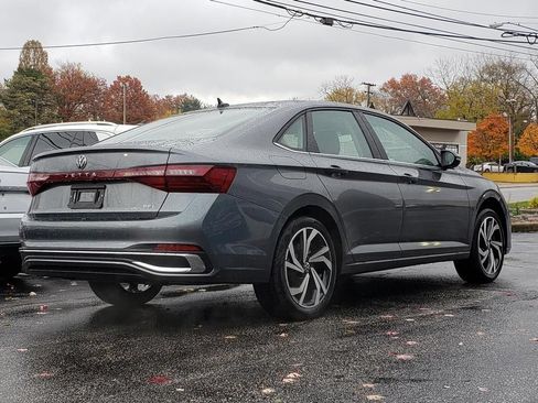 New 2026 Volkswagen Jetta SEL FWD image 3