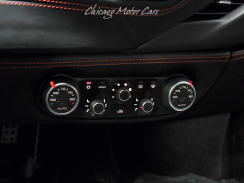 Used 2018 Ferrari 488 GTB RWD image 18