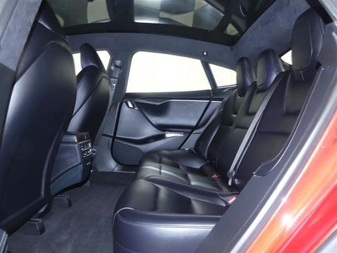 Used 2020 Tesla Model S Long Range Plus image 21