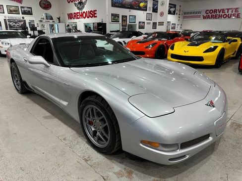 Used 2001 Chevrolet Corvette Z06 RWD image 29
