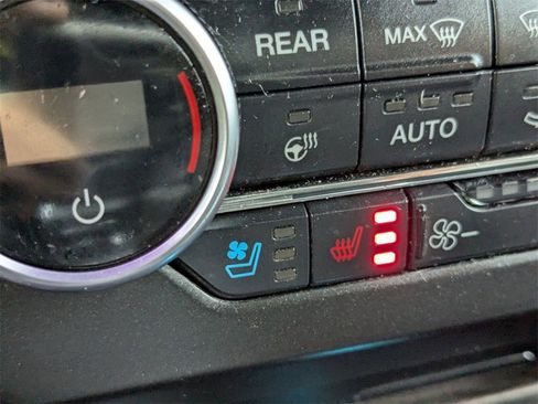 Used 2018 Ford Expedition Limited w/ Driver Assistance Package image 28