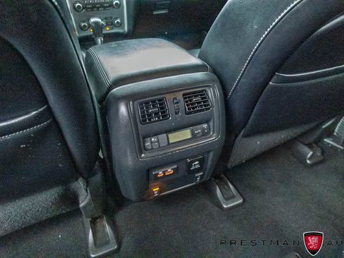 Used 2020 Nissan Pathfinder SL FWD image 34