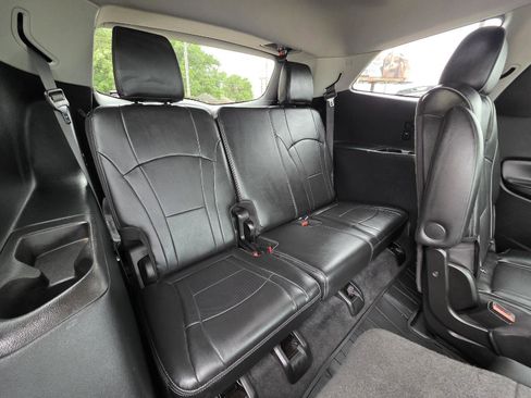 Used 2020 Buick Enclave Avenir w/ Avenir Technology Package AWD/4WD image 37